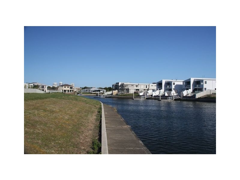 7 Middle Quay, Biggera Waters QLD 4216