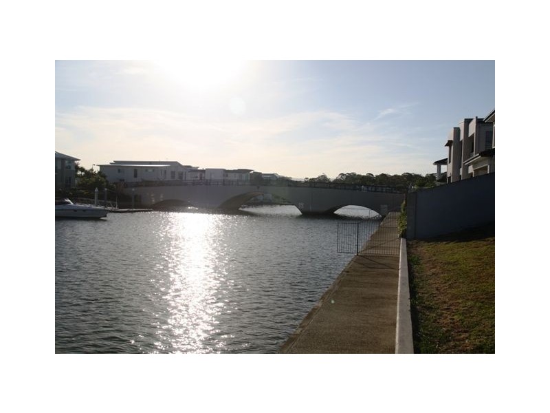 7 Middle Quay, Biggera Waters QLD 4216