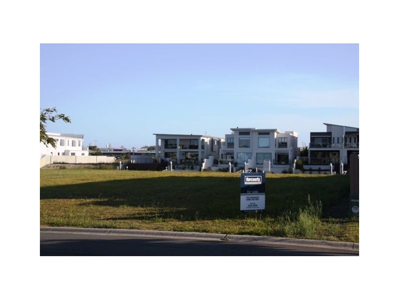 7 Middle Quay, Biggera Waters QLD 4216