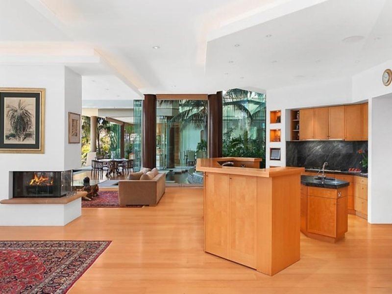 57 The Corso, Isle Of Capri QLD 4217