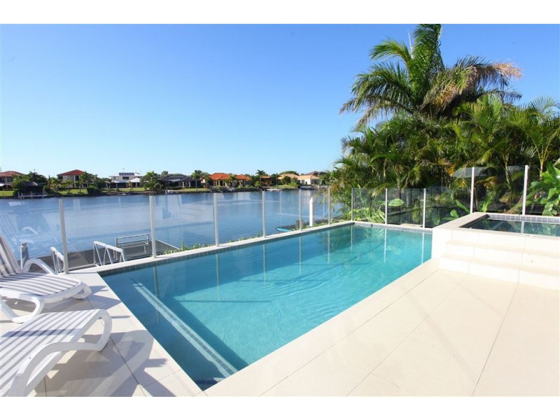 98 The Peninsula, Helensvale QLD 4212