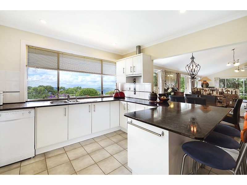 25 Leona Court, Tamborine Mountain QLD 4272