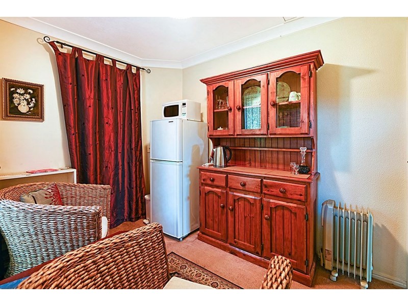 25 Leona Court, Tamborine Mountain QLD 4272