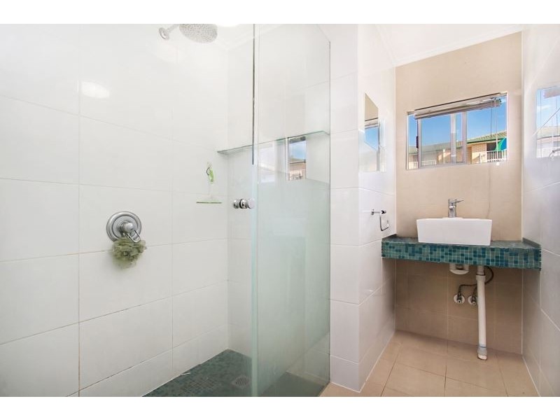 38 Surf Street, Mermaid Beach QLD 4218