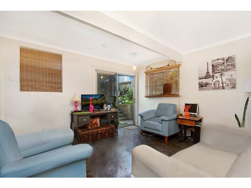 38 Surf Street, Mermaid Beach QLD 4218