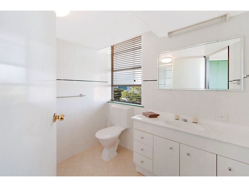 3 Old Burleigh Road, Surfers Paradise QLD 4217