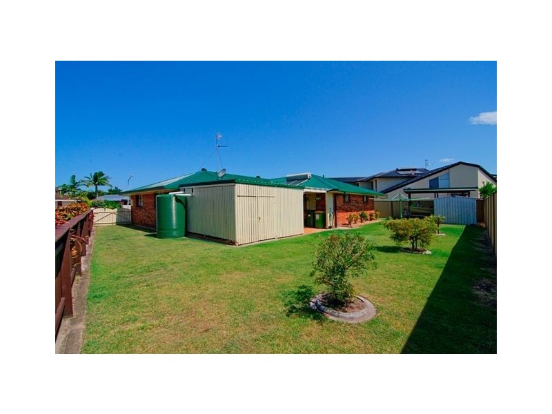 15 Rabaul Avenue, Runaway Bay QLD 4216