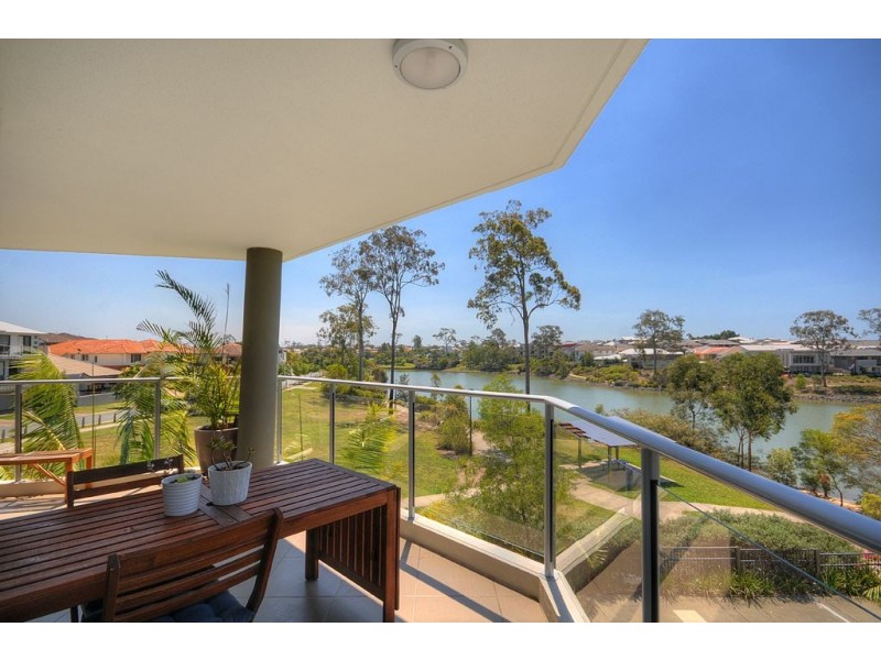 13/28 Castello Circuit, Varsity Lakes QLD 4227
