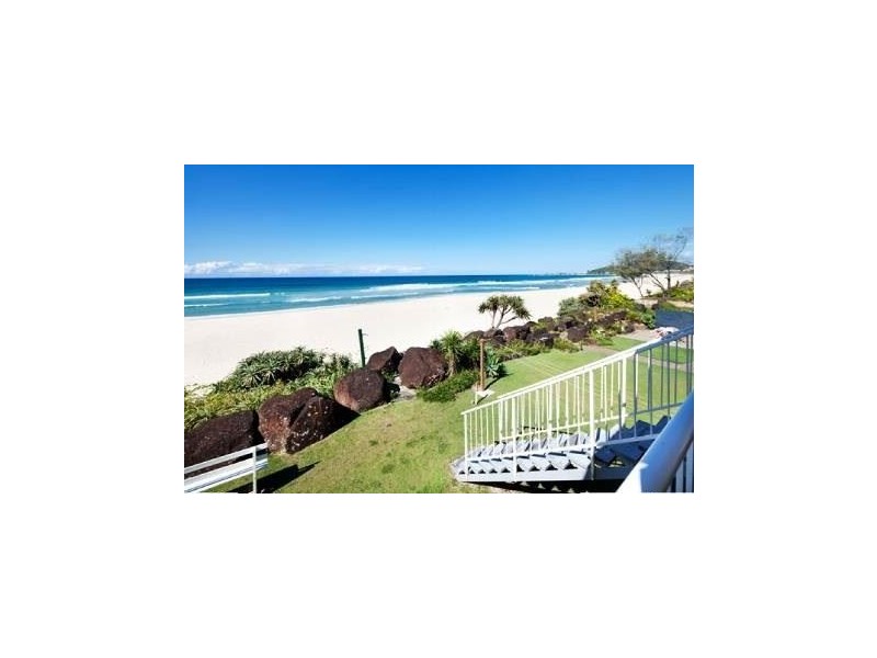 1/165 Jefferon Lane, Palm Beach QLD 4221