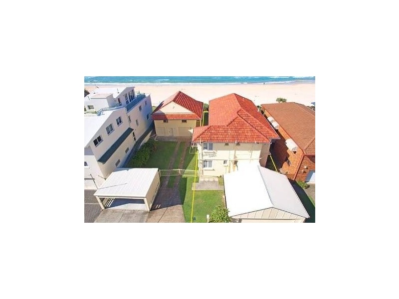 1/165 Jefferon Lane, Palm Beach QLD 4221