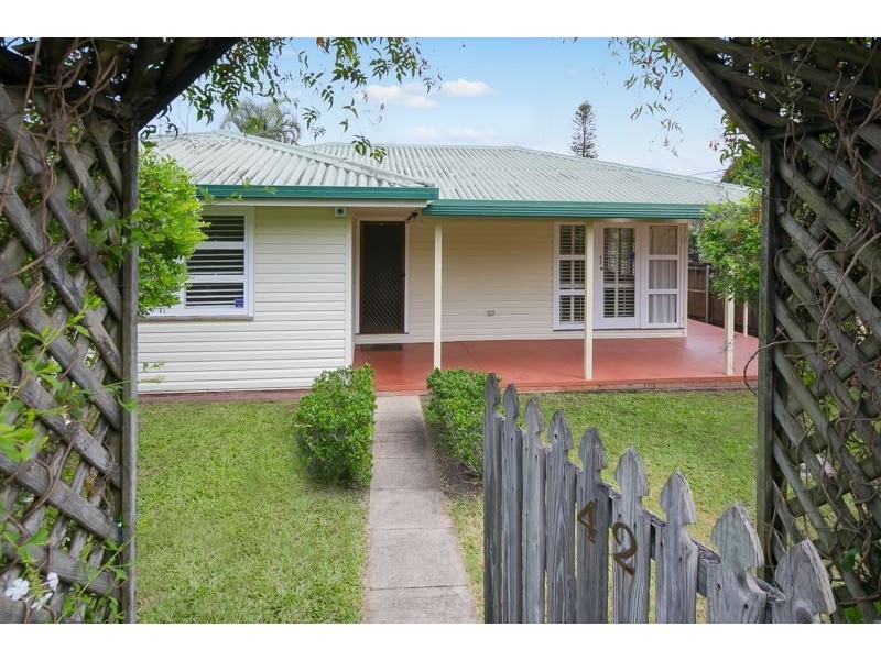 42 Beale Street, Southport QLD 4215