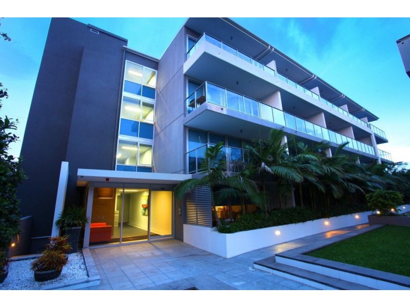210/33 Madang Crescent, Runaway Bay QLD 4216