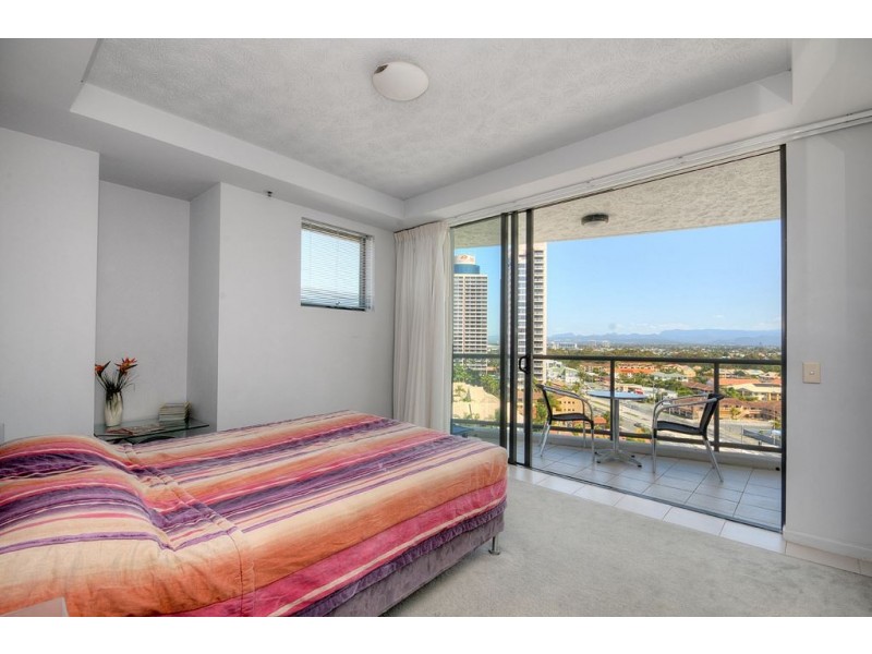 1006A/2865 Gold Coast Highway, Surfers Paradise QLD 4217