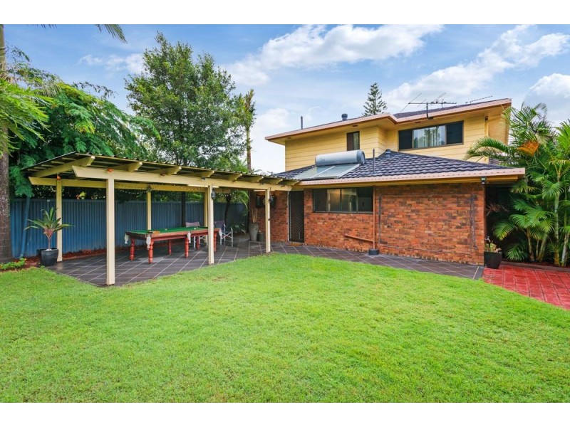 25 Goorawin Street, Runaway Bay QLD 4216