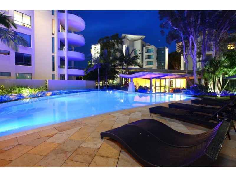 33T/20 Bayview Street, Runaway Bay QLD 4216