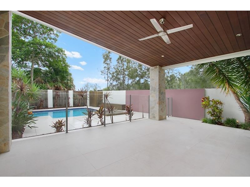 35 River Links Boulevard East, Helensvale QLD 4212