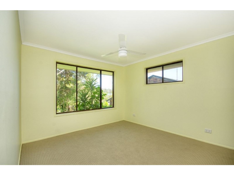 16 Alison Road, Carrara QLD 4211