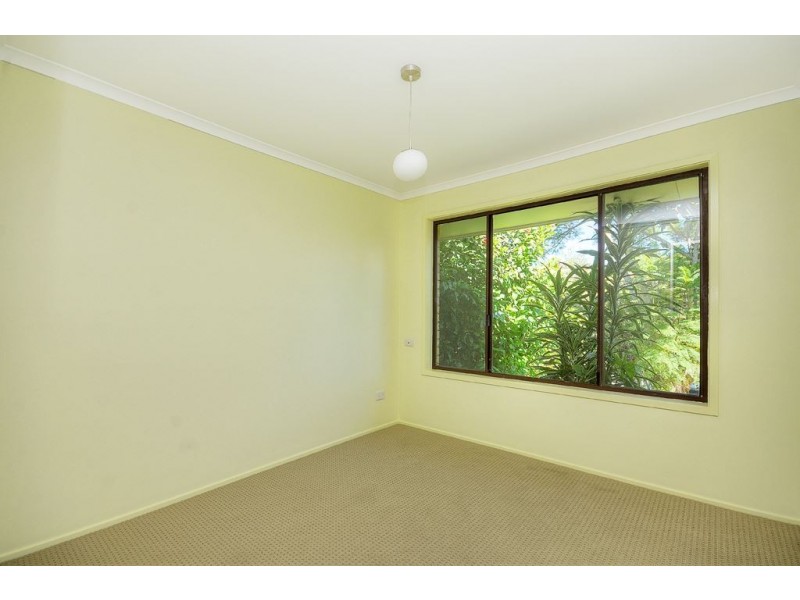 16 Alison Road, Carrara QLD 4211