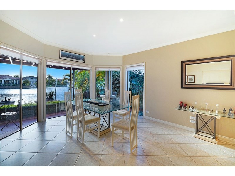 56/40 Cotlew Street East, Southport QLD 4215
