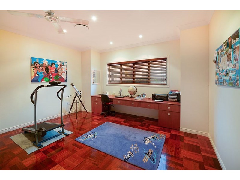 56/40 Cotlew Street East, Southport QLD 4215