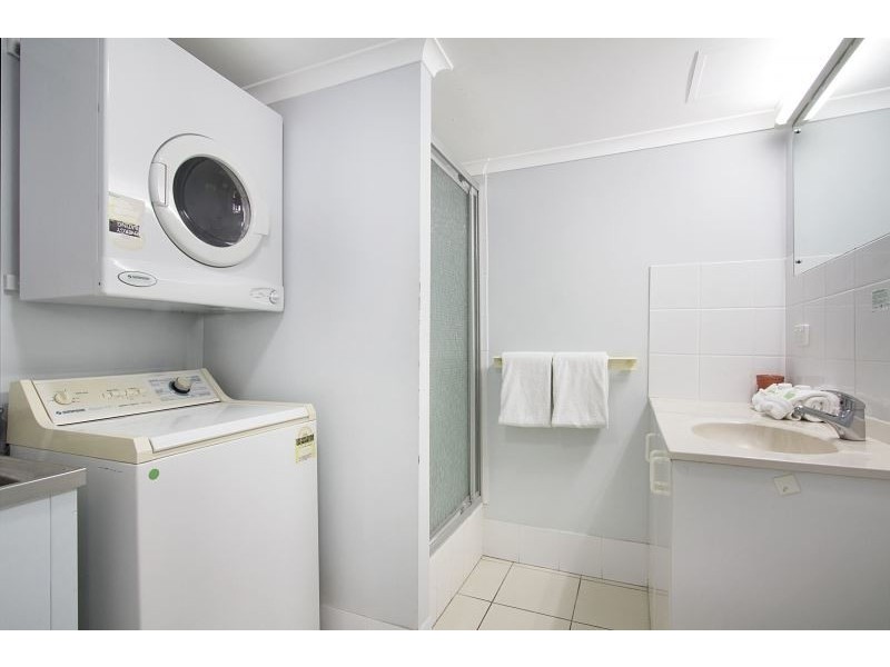 46/155 Old Burleigh Road, Broadbeach QLD 4218