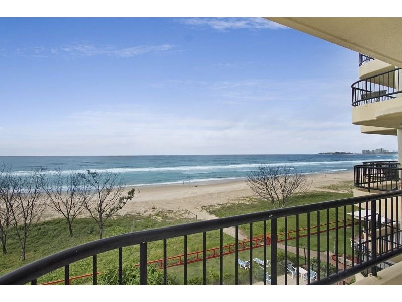 8/337 Golden Four Drive, Tugun QLD 4224