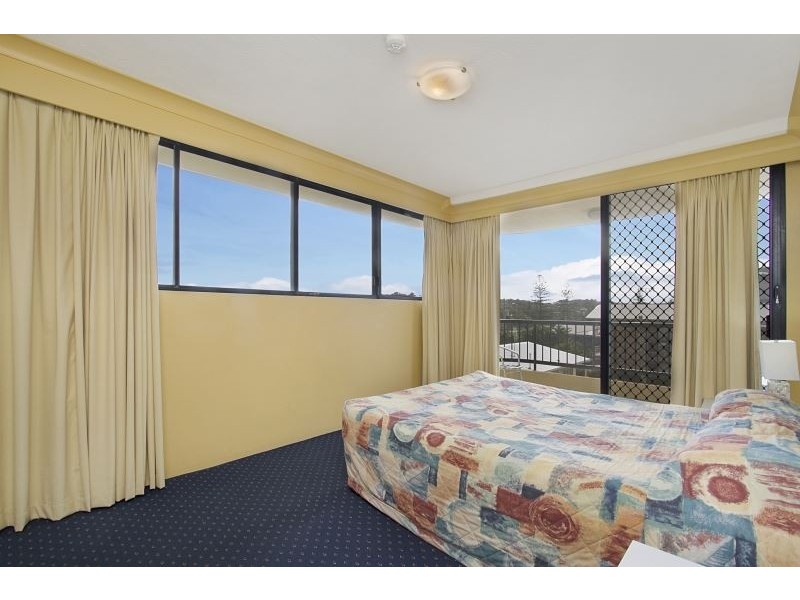 8/337 Golden Four Drive, Tugun QLD 4224