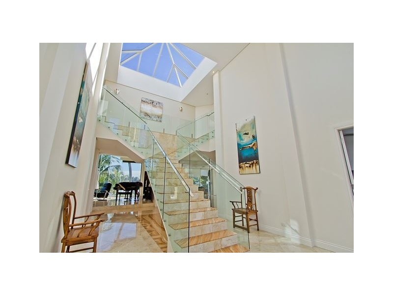 24 Paradise Place, Surfers Paradise QLD 4217