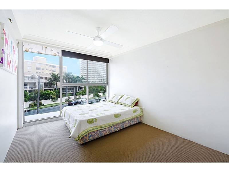 3D/3540 Main Beach Parade, Main Beach QLD 4217
