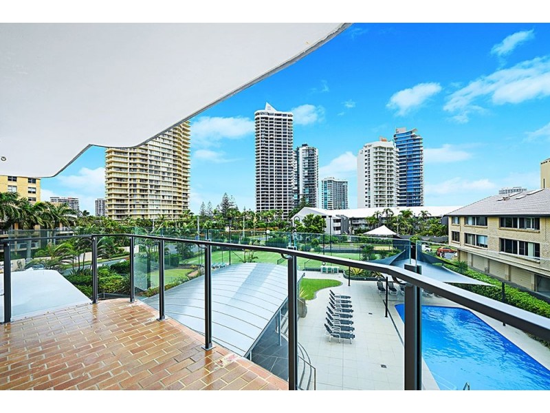 3D/3540 Main Beach Parade, Main Beach QLD 4217
