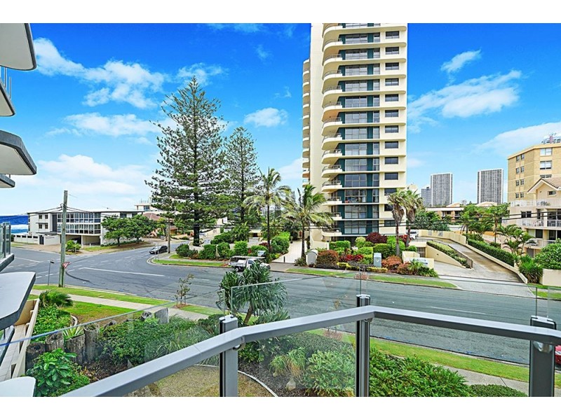 3D/3540 Main Beach Parade, Main Beach QLD 4217