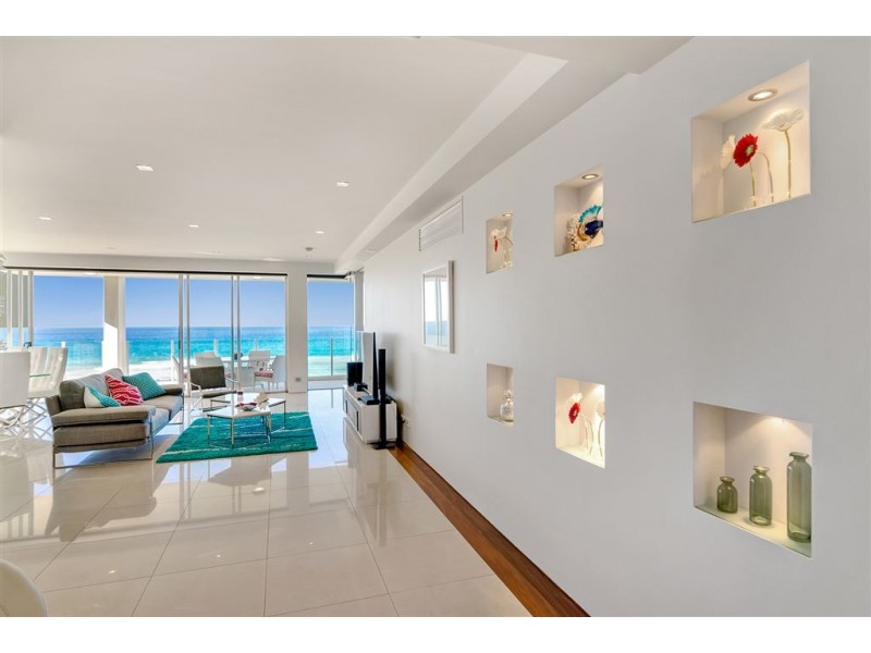 4/351 Golden Four Drive, Tugun QLD 4224