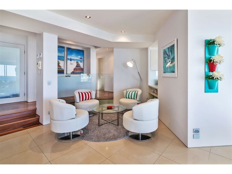 4/351 Golden Four Drive, Tugun QLD 4224