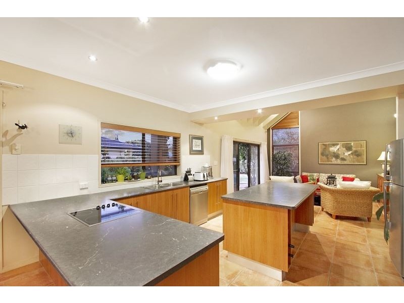 20 Forster Avenue, Sorrento QLD 4217