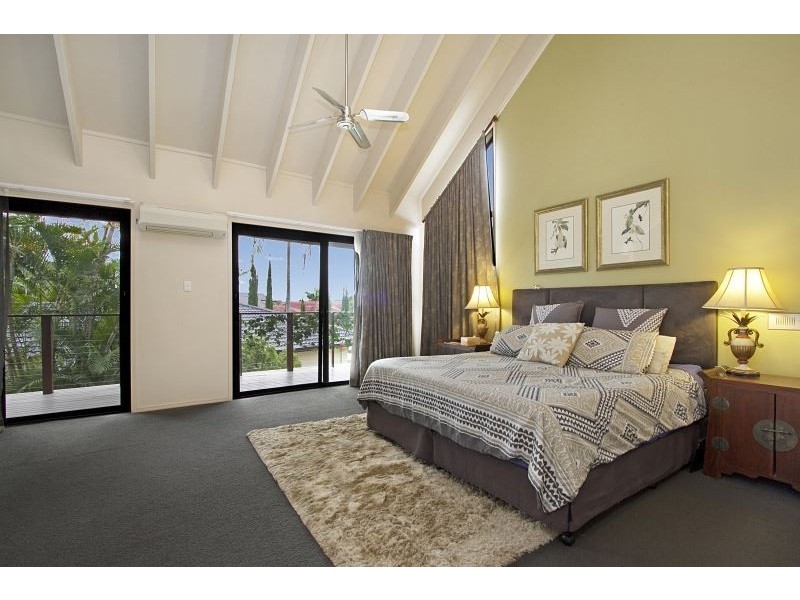 20 Forster Avenue, Sorrento QLD 4217