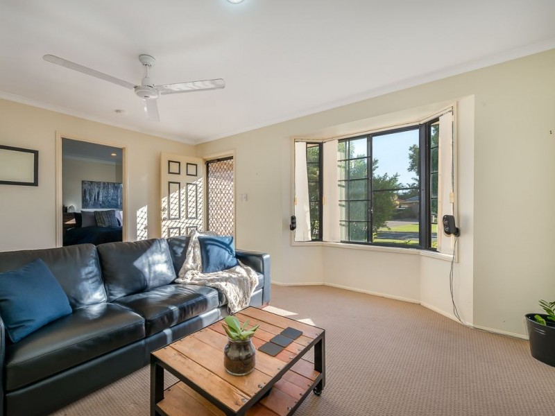 13 Blueash Crescent, Oxenford QLD 4210