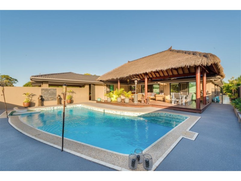 2 Plumosa Court, Mermaid Waters QLD 4218