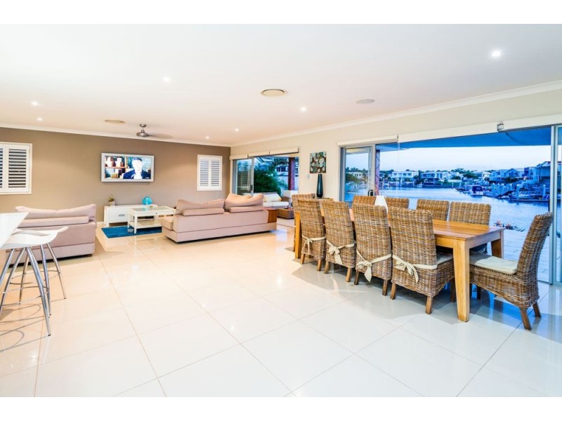 20 Middle Quay, Biggera Waters QLD 4216