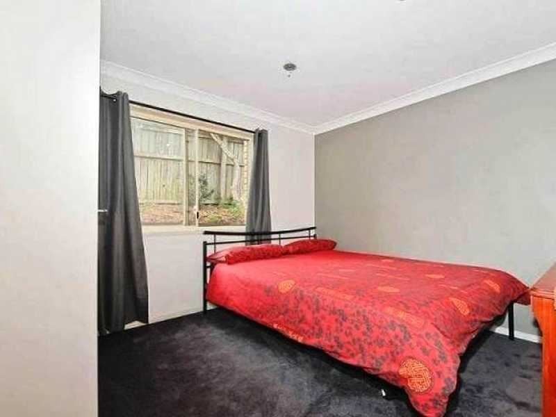 3 Retreat Place, Robina QLD 4226