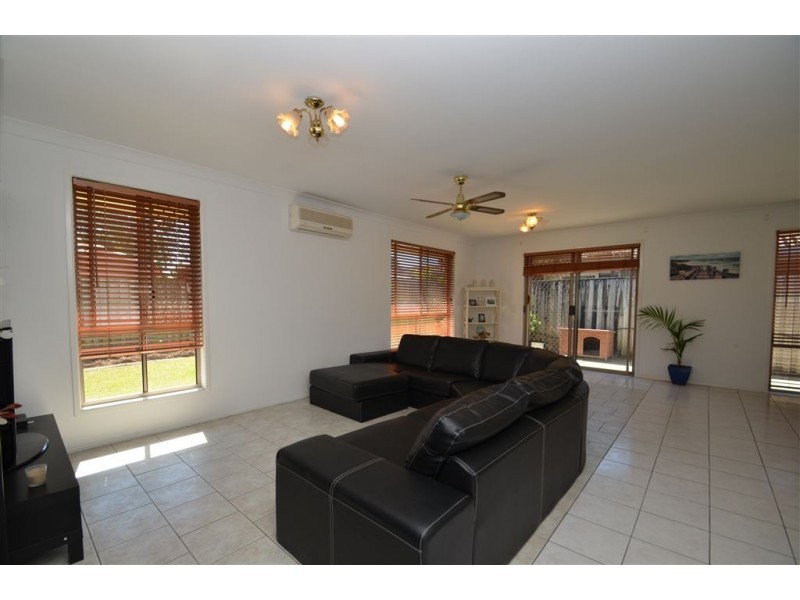 13 Lolita Court, Varsity Lakes QLD 4227