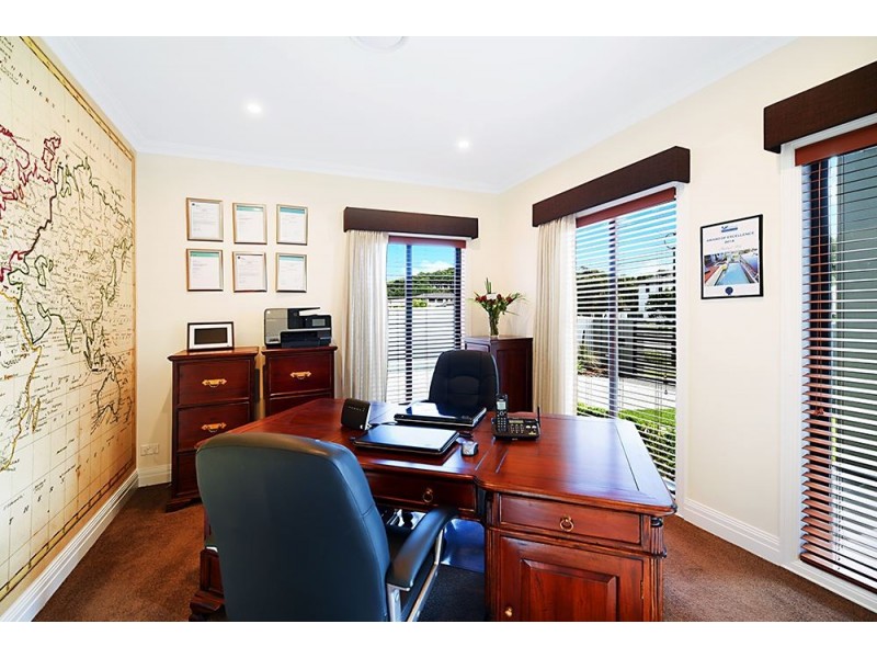48 Palladium Boulevard, Hope Island QLD 4212