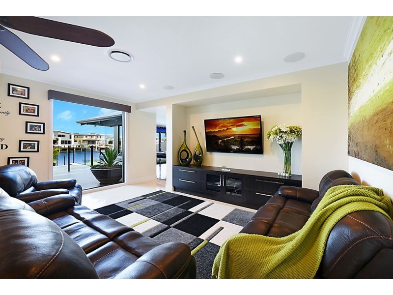 48 Palladium Boulevard, Hope Island QLD 4212