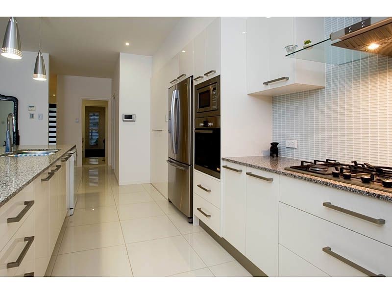 13 North Quay Drive, Biggera Waters QLD 4216