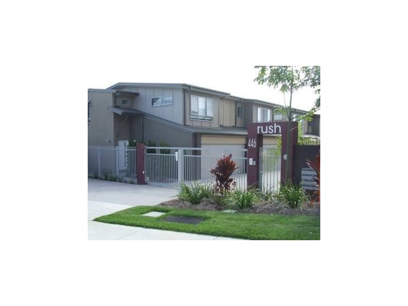 13/446 Pine Ridge Rd, Coombabah QLD 4216