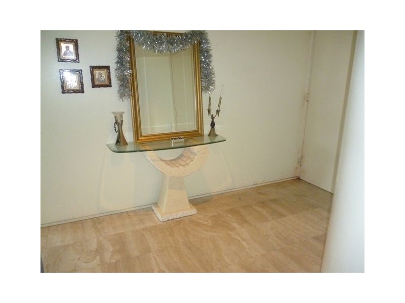 13c/18 Aubrey Street, Surfers Paradise QLD 4217