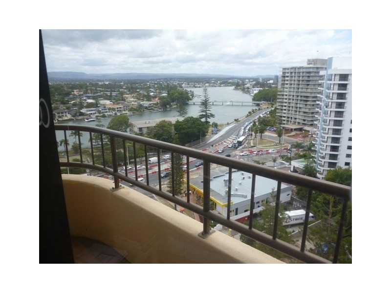 13c/18 Aubrey Street, Surfers Paradise QLD 4217