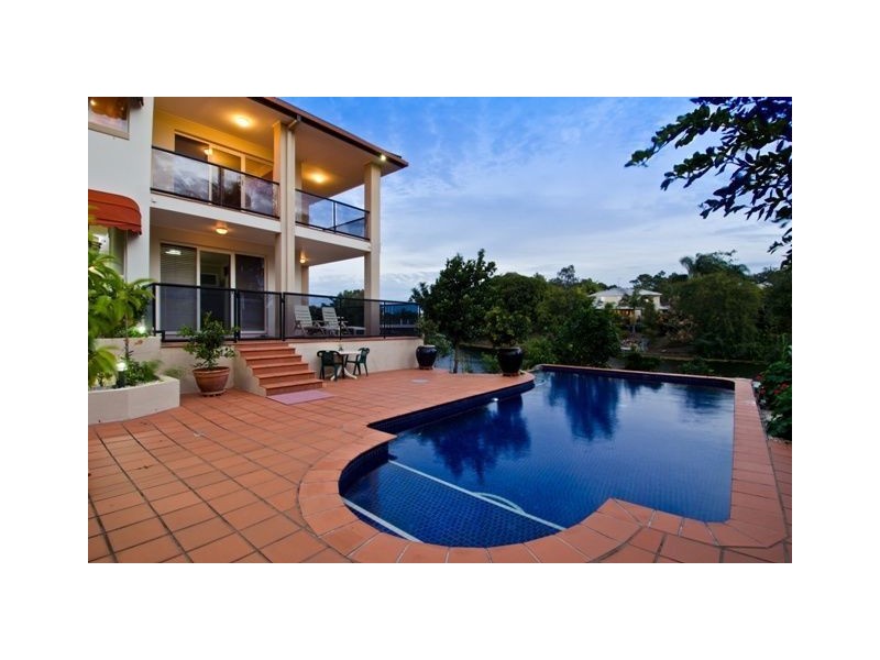 18 Kuranda Drive, Robina QLD 4226