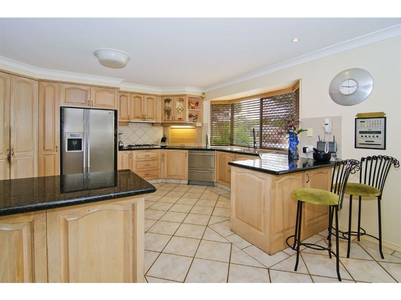 43 Pebble Beach Drive, Runaway Bay QLD 4216