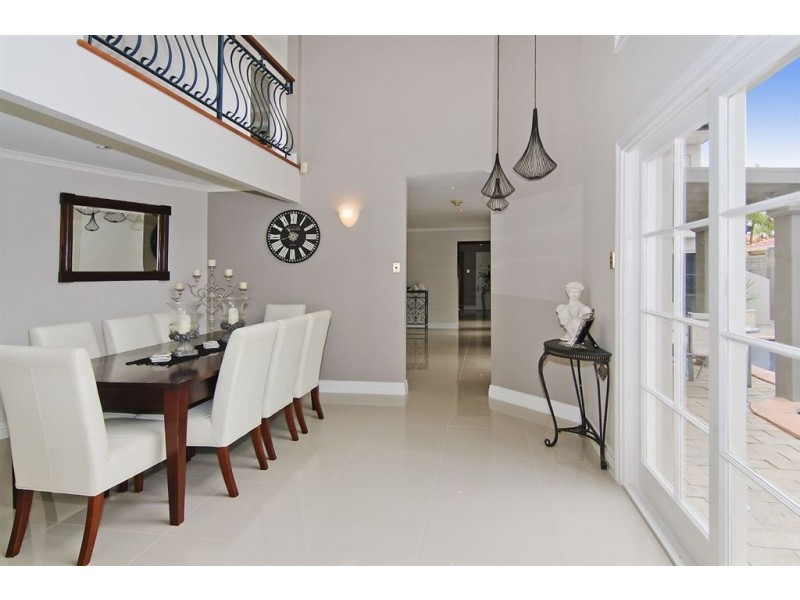 84 Pebble Beach Drive, Runaway Bay QLD 4216