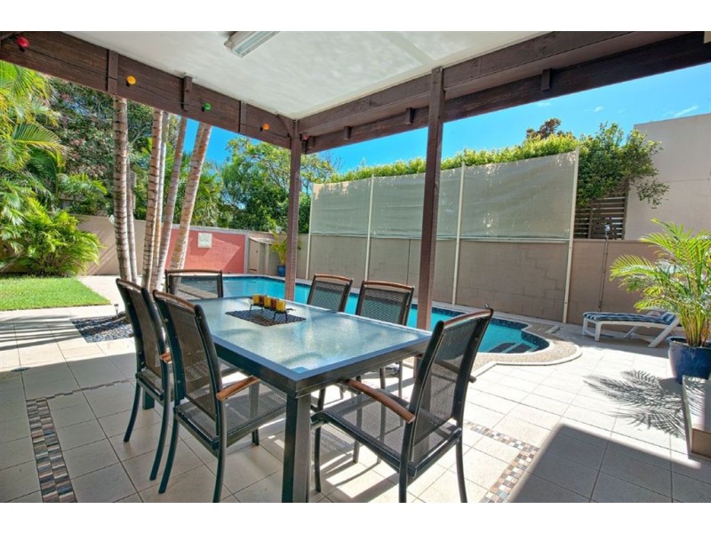 19 Alfred Street, Mermaid Beach QLD 4218